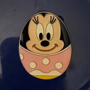 Disney Minnie Mouse Pink and Black Pin